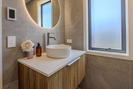 Photo of property in 3 Mason Street, Wanaka, 9305