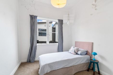 Photo of property in 236 Birkdale Road, Birkdale, Auckland, 0626