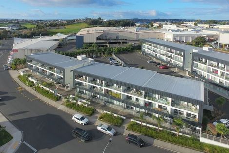 Photo of property in 210/17 Link Crescent, Stanmore Bay, Whangaparaoa, 0932