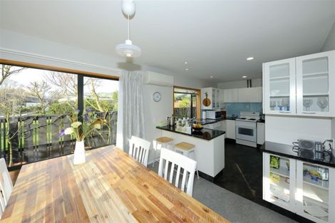 Photo of property in 8 Hamish Place, Westmorland, Christchurch, 8025