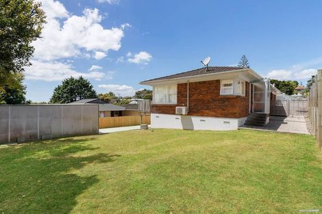 Photo of property in 2/84 Archers Road, Glenfield, Auckland, 0629