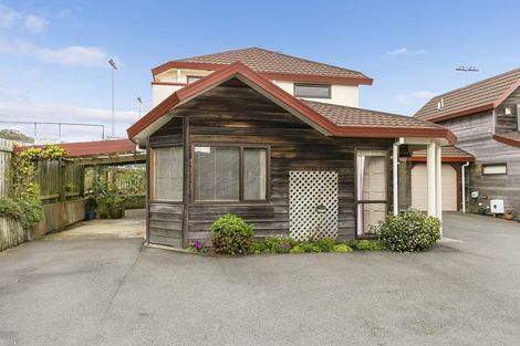Photo of property in 8 Scorian Close, Karori, Wellington, 6012
