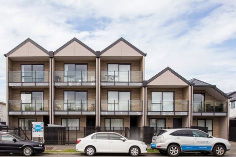 Photo of property in 2/116 Stanmore Road, Linwood, Christchurch, 8011