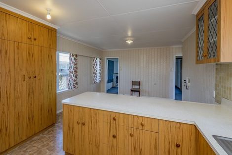 Photo of property in 29 Freyberg Street, Levin, 5510