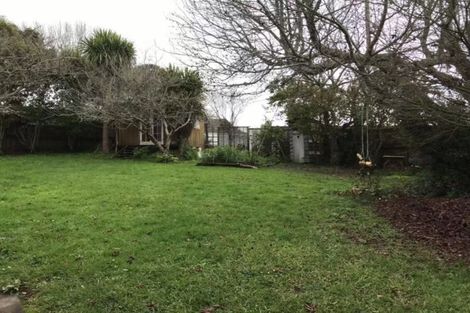 Photo of property in 21 Channel Road, Campbells Bay, Auckland, 0630