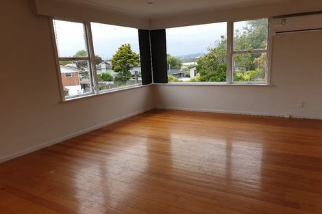 Photo of property in 9 Merchant Avenue, Te Atatu South, Auckland, 0610