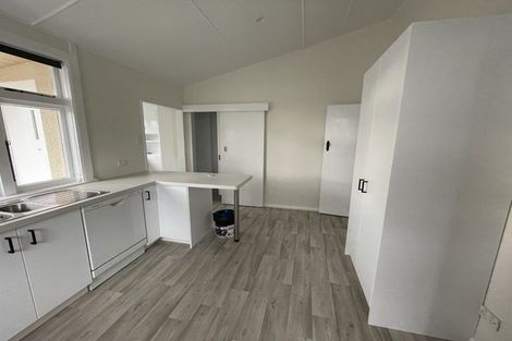 Photo of property in 23 Perrin Place, Kelvin Grove, Palmerston North, 4414
