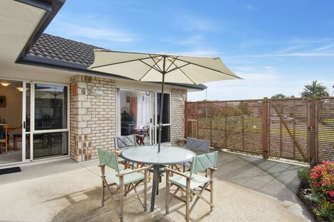 Photo of property in 12 Primrose Place, Papamoa Beach, Papamoa, 3118