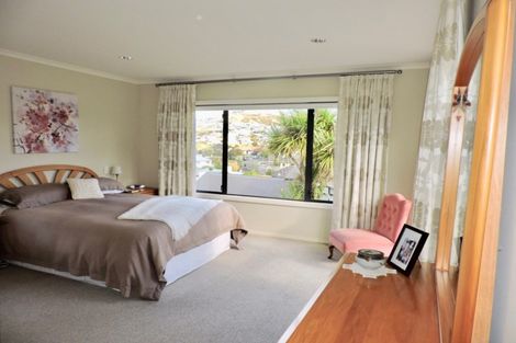 Photo of property in 58a Joseph Banks Drive, Whitby, Porirua, 5024