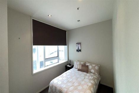Photo of property in 22 Liardet Apartments, 201/22 Liardet Street, New Plymouth, 4310