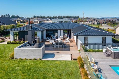 Photo of property in 25 Fairmont Rise, West Melton, 7618