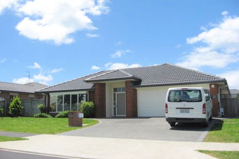 Photo of property in 22 Moss Crescent, Takanini, 2112