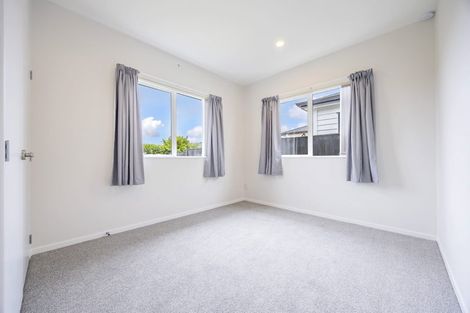 Photo of property in 69 Nobilo Road, Kumeu, 0810