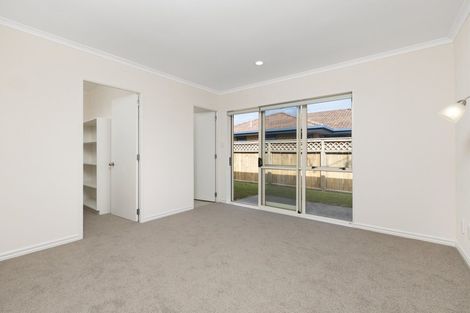 Photo of property in 142 Evans Road, Papamoa Beach, Papamoa, 3118
