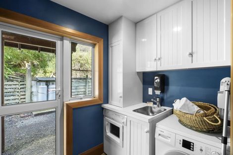 Photo of property in 38 Tizzards Road, Robinsons Bay, Akaroa, 7581