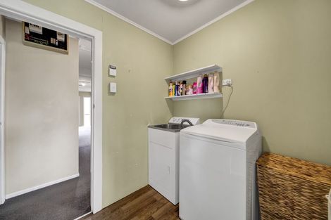 Photo of property in 94 Victoria Street, Hawera, 4610