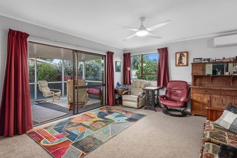 Photo of property in 12 Cypress Gardens Place, Onerahi, Whangarei, 0110