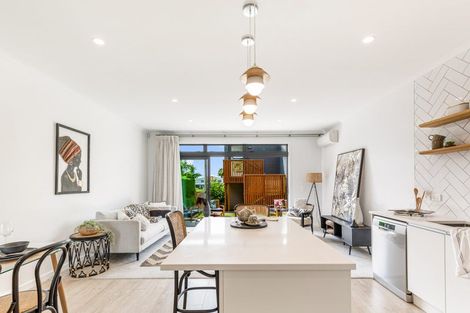 Photo of property in 13 Hudson Bay Road, Hobsonville, Auckland, 0616