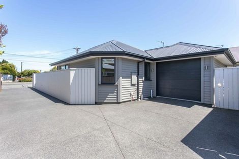 Photo of property in 72a Wilsons Road, Saint Martins, Christchurch, 8022