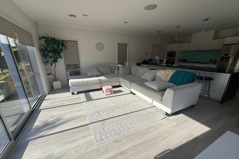 Photo of property in 118 Navigation Drive, Whitby, Porirua, 5024