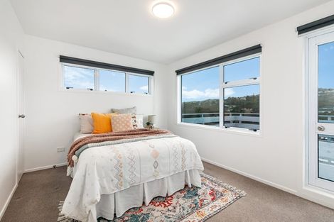 Photo of property in 7 Angell Street, Johnsonville, Wellington, 6037