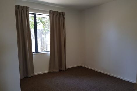 Photo of property in 2/90a Richardson Terrace, Woolston, Christchurch, 8023