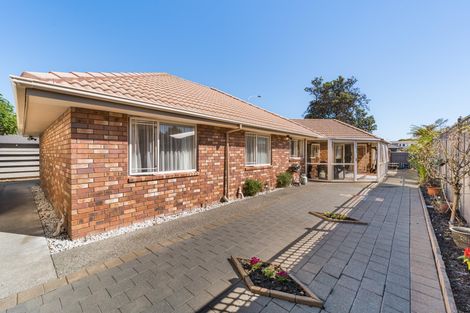 Photo of property in 358 College Street, West End, Palmerston North, 4410