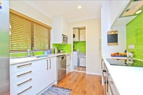 Photo of property in 2/13 Sunburst Lane, Torbay, Auckland, 0630