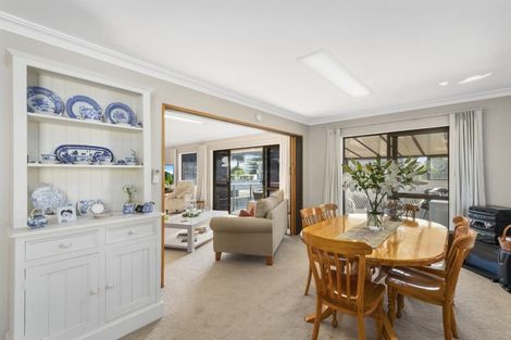 Photo of property in 4 Prince Avenue, Mount Maunganui, 3116