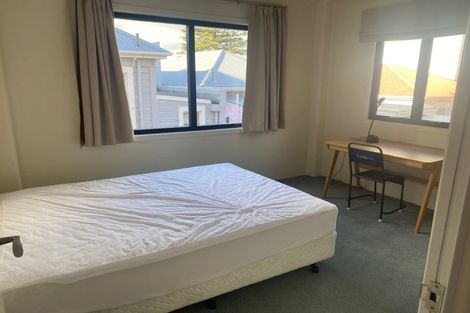 Photo of property in 1u2 Hay Street, Oriental Bay, Wellington, 6011