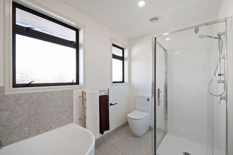 Photo of property in 4 Kuaka Crescent, Bromley, Christchurch, 8062