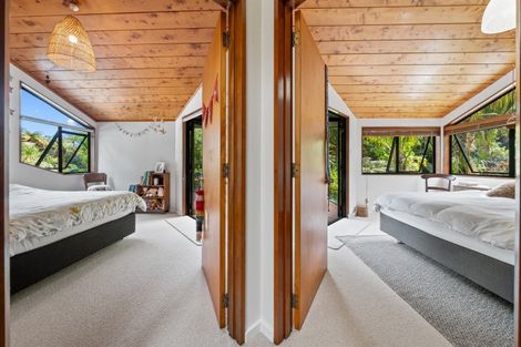 Photo of property in 11 Kereru Place, Upper Vogeltown, New Plymouth, 4310