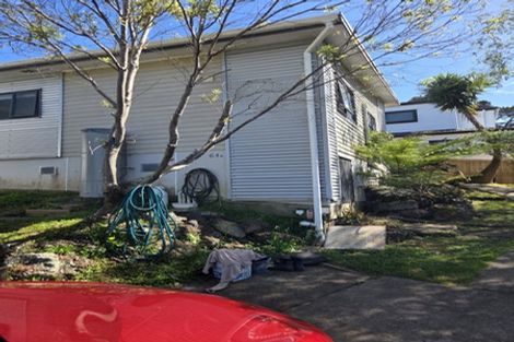 Photo of property in 64 Lavery Place, Sunnynook, Auckland, 0632