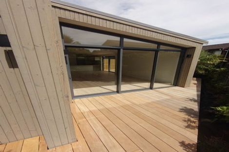 Photo of property in 6a Riviera Place, Hauraki, Auckland, 0622