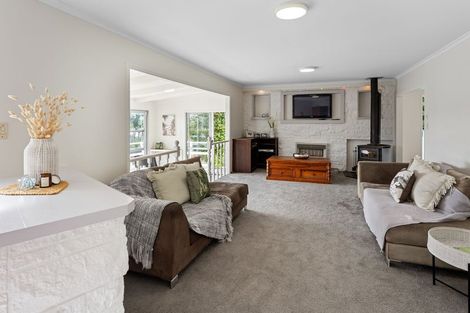 Photo of property in 6 Lindale Grove, Waikanae Beach, Waikanae, 5036