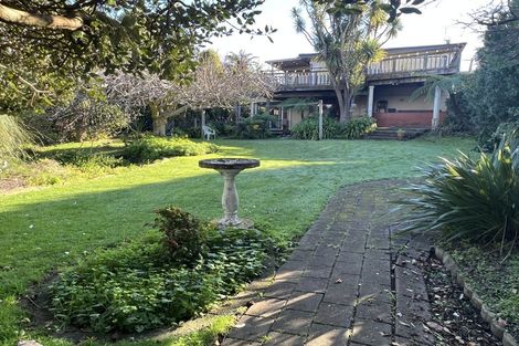 Photo of property in 24 Golf Road, Paraparaumu Beach, Paraparaumu, 5032