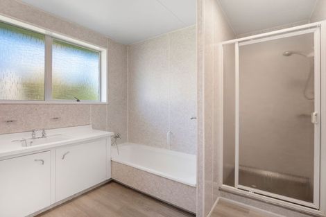 Photo of property in 37 Awamoa Road, Holmes Hill, Oamaru, 9401
