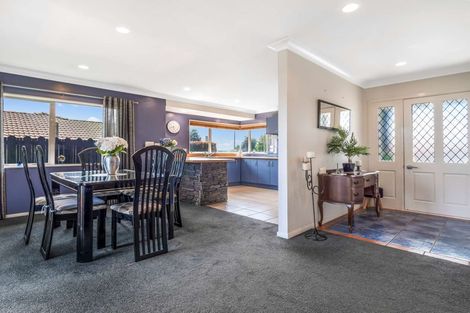 Photo of property in 22 Waitoa Street, Waiuku, 2123