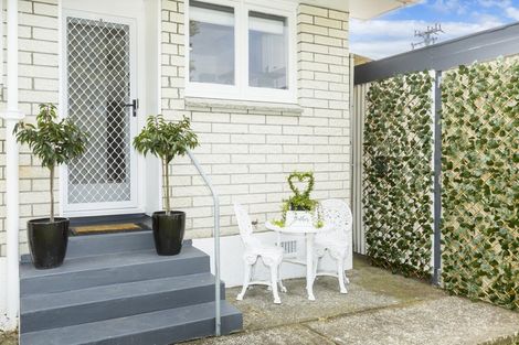 Photo of property in 2b Liverpool Street, Trentham, Upper Hutt, 5018