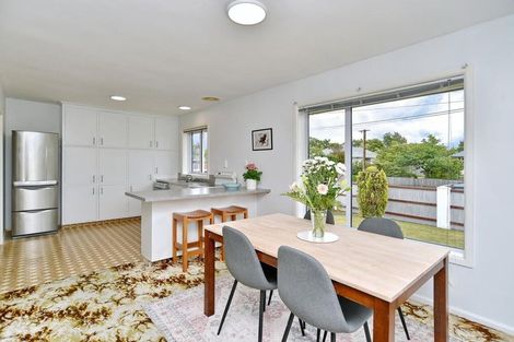 Photo of property in 91 Kendal Avenue, Burnside, Christchurch, 8053