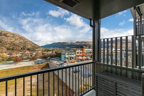 Photo of property in Toru Apartments, 510/10 Copper Beech Avenue, Frankton, Queenstown, 9300