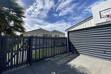 Photo of property in 6 Oakhurst Place, Russley, Christchurch, 8042