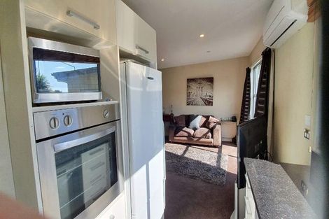 Photo of property in 9b Burlington Street, Sydenham, Christchurch, 8023