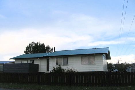 Photo of property in 27 Kingsley Drive, Flaxmere, Hastings, 4120