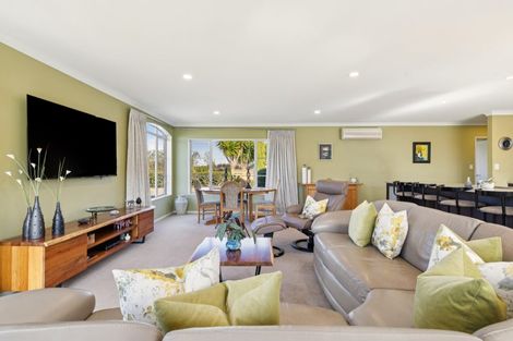 Photo of property in 123 Butcher Road, Pukekohe, 2120