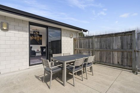 Photo of property in 273 Lakes Boulevard, Pyes Pa, Tauranga, 3112