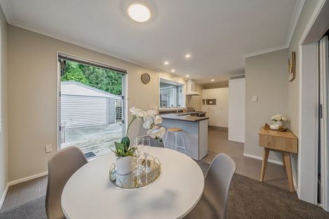 Photo of property in 44 Waipounamu Drive, Kelson, Lower Hutt, 5010