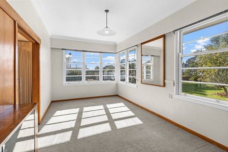 Photo of property in 27 Tokomaru Street, Welbourn, New Plymouth, 4312