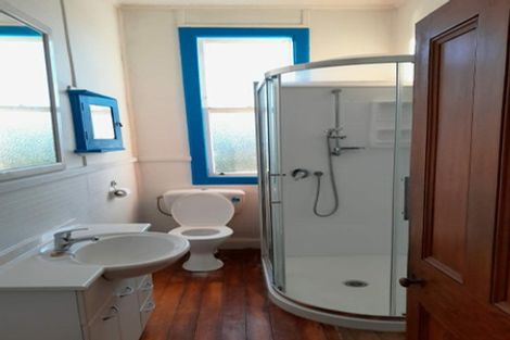 Photo of property in 30 Wharfe Street, South Hill, Oamaru, 9400