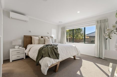 Photo of property in 5 Mahonia Place, Pyes Pa, Tauranga, 3112